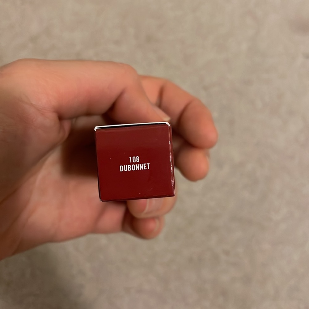 MAC AMPLIFIED LIPSTICK -DUBONNET - Picture 2 of 5